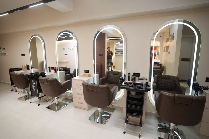 Styling stations at Femina Flaunt Studio Salon
